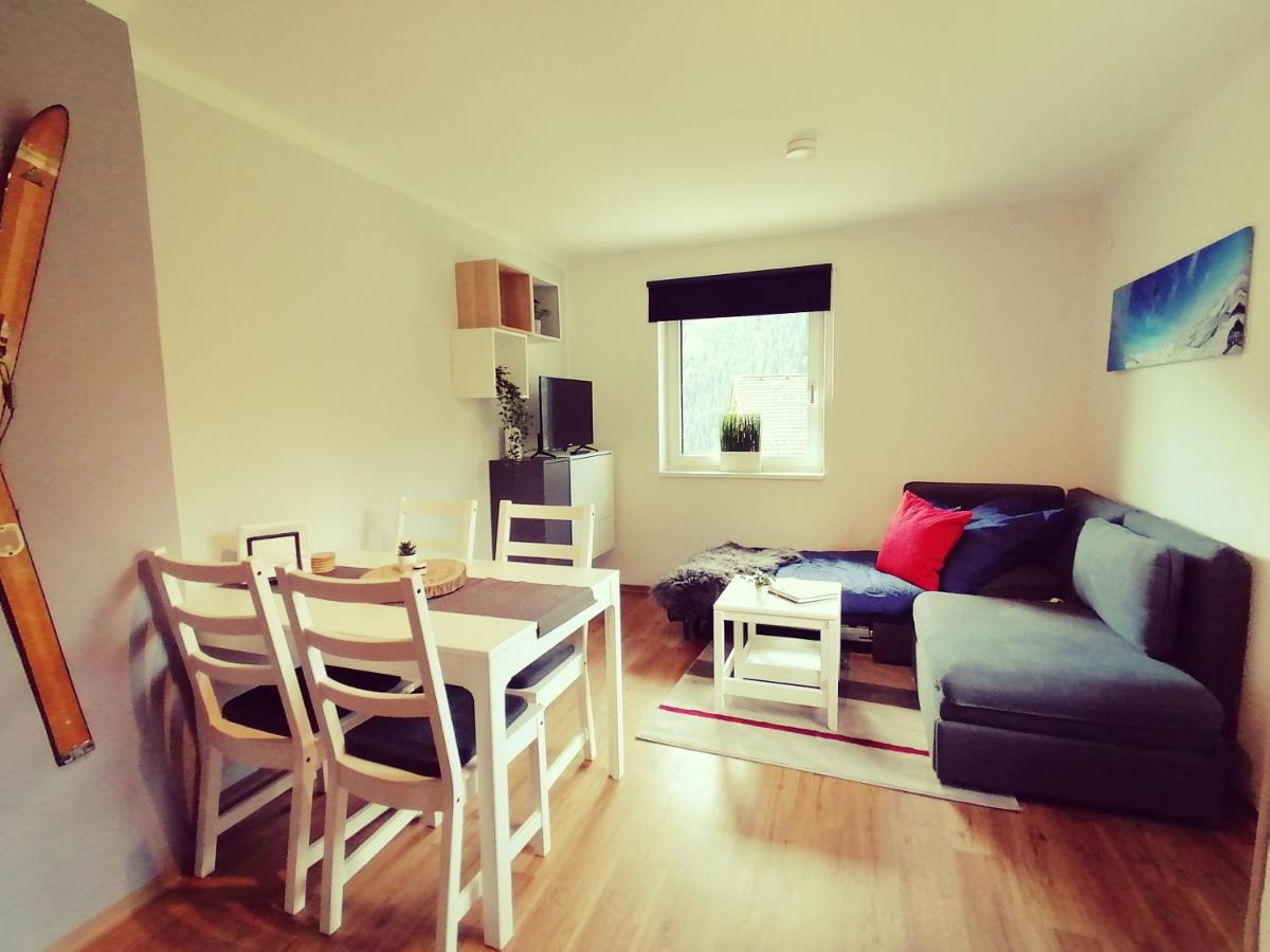 Zwigl Apartment *